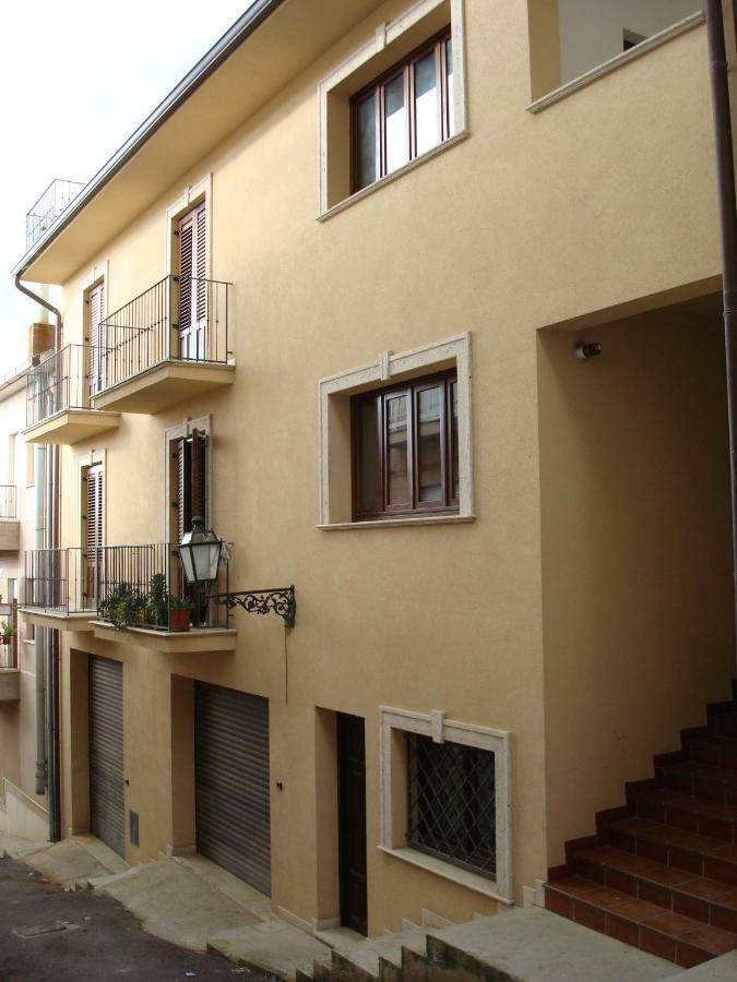Terre Di Gratia Bed & Breakfast Camporeale Dış mekan fotoğraf